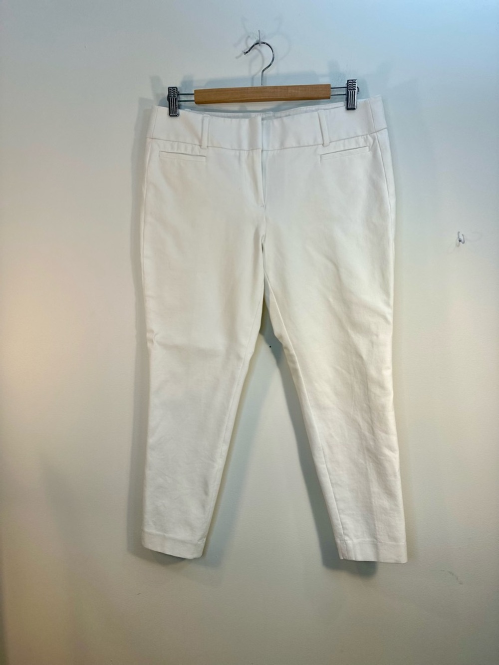 LOFT Pants Size 6 Marisa Mid Rise Tapered Cropped Trouser Cotton Spandex White